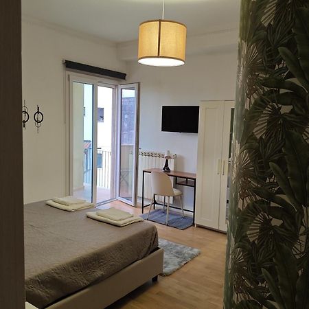 Dimora Rudiae Lecce Bed & Breakfast エクステリア 写真