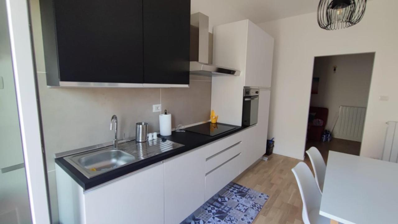 Dimora Rudiae Lecce Bed & Breakfast エクステリア 写真